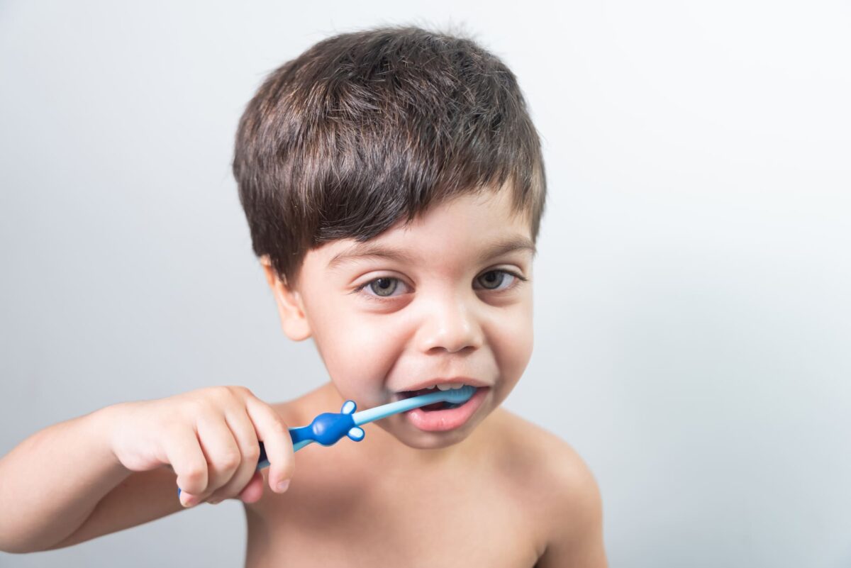 boy-brushing-teeth-1200x801.jpg